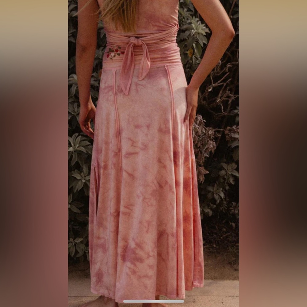 3X - Purusha People High Waist pink Maxi skirt, strawberry print, Never worn - Picture 4 of 4